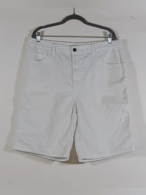 Dickies White Flat Front Men's Carpenters Shorts